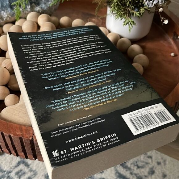 John Hart - The Hush: A Novel - Picture 3 of 5